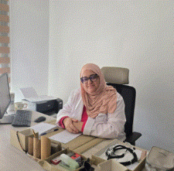 الدكتورة اسماء النابلي